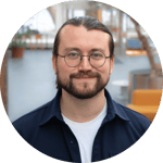 Italo headshot - circle